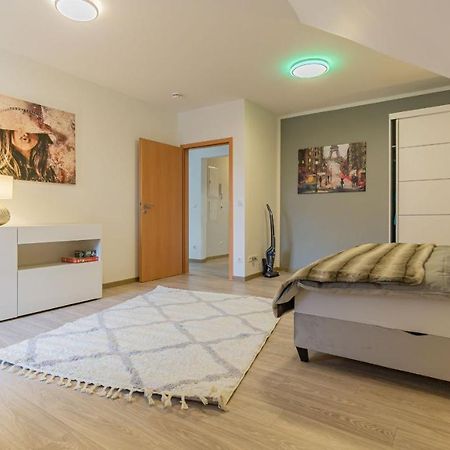 Altstadtapartment, 80 Qm,2 Schlafzimmer,Parkplatz,Netflix Cottbus Eksteriør bilde