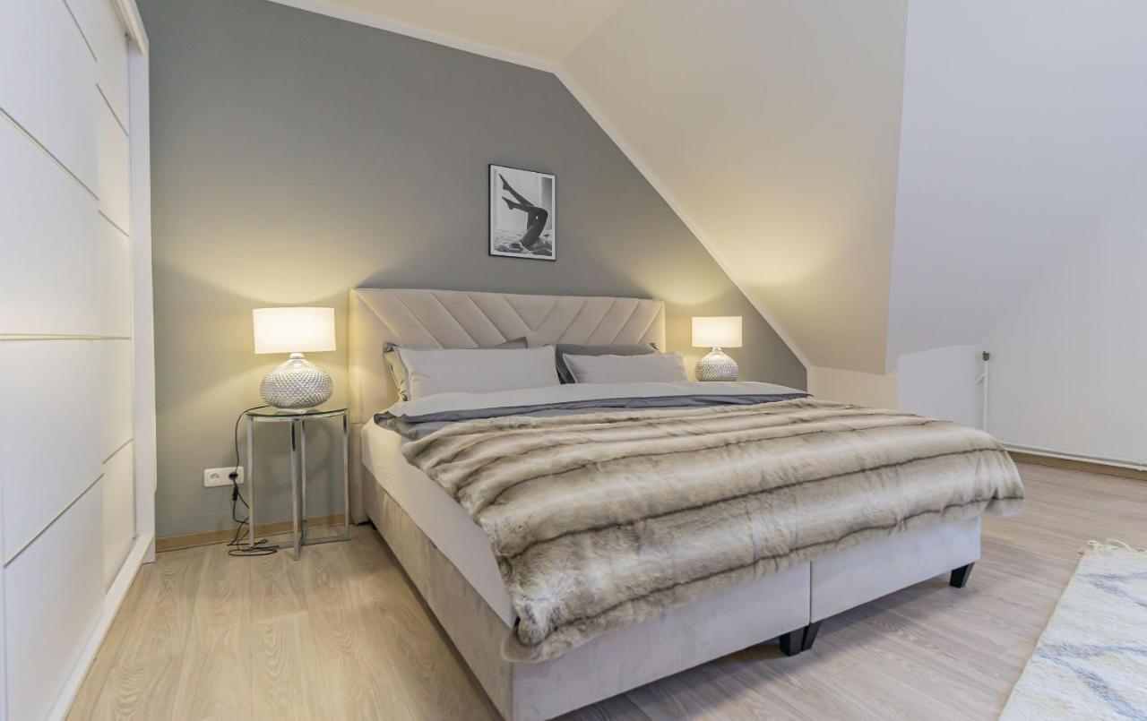 Altstadtapartment, 80 Qm,2 Schlafzimmer,Parkplatz,Netflix Cottbus Eksteriør bilde